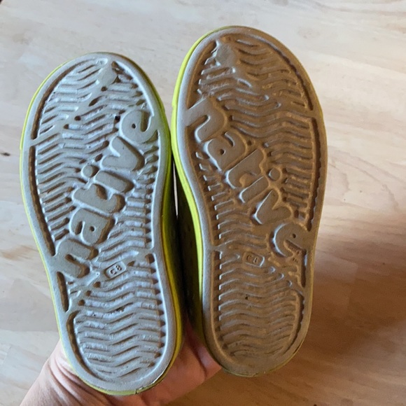 Native Shoes - Picture 4 of 4